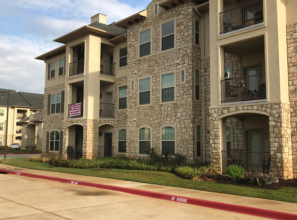 Arabella Of Longview Apartments - Longview, TX