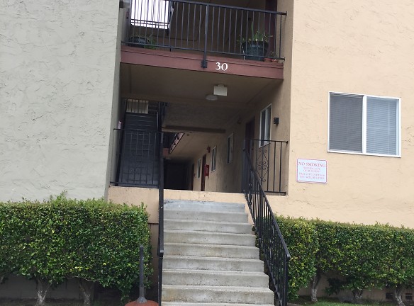 Saint Francis Heights Apartments - Daly City, CA