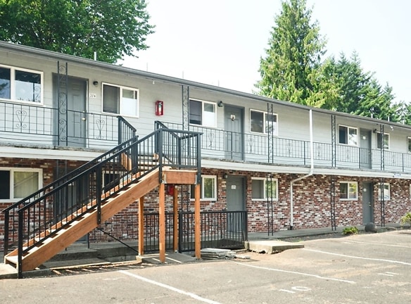 18411 E Burnside St Apartments - Portland, OR