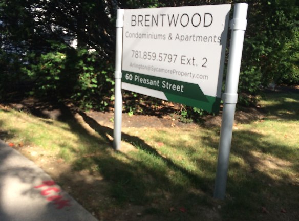 The Brentwood Apartments - Arlington, MA