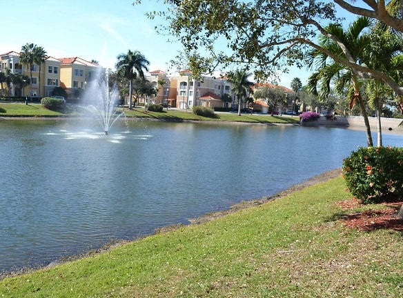 11022 Legacy Dr #304 - Palm Beach Gardens, FL