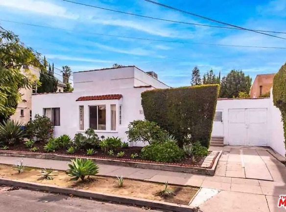 8164 Waring Ave - Los Angeles, CA
