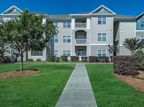 New Providence Park Apartments - Wilmington, NC