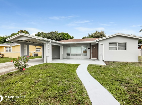 3555 Nw 32Nd Ct - Lauderdale Lakes, FL