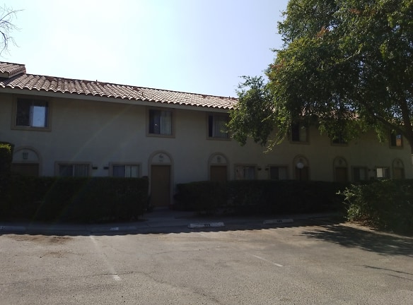 Rancho Apartments - Temecula, CA