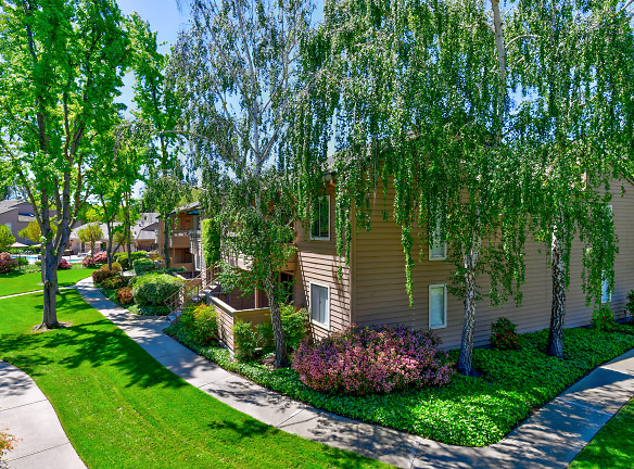 The Seasons Apartments - San Ramon, CA