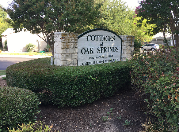 Cottages Of Oak Springs Apartments - Woodway, TX