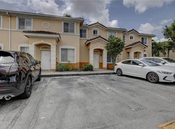 7341 NW 174th Terrace #107 - Miami Gardens, FL