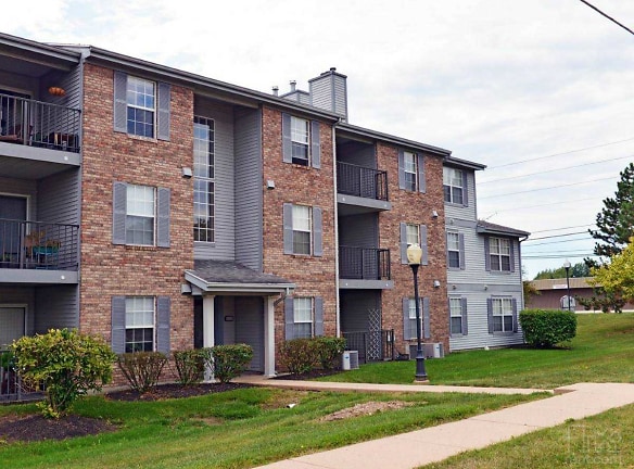 Carriage Hill Condos And Apartments - Sidney, OH