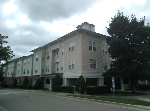 Highland Village Apartments - Cary, NC