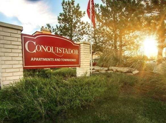 Conquistador Apartments & Townhomes - Wichita, KS