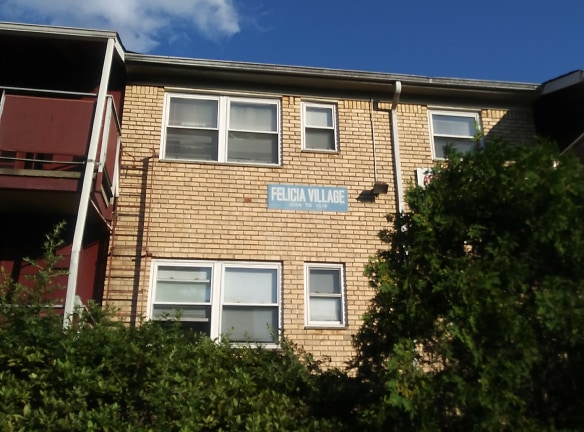 FELICIA VILLAGE Apartments - Irvington, NJ