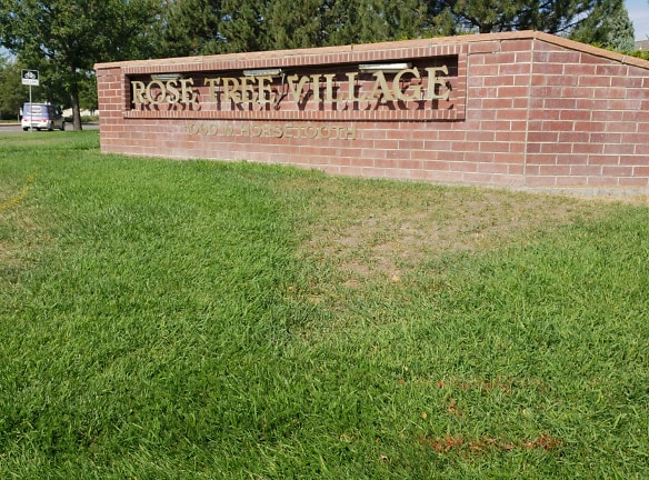 Rose Tree Village Apartments - Fort Collins, CO