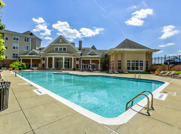 Greenwich Place At Town Center Apartments - Owings Mills, MD