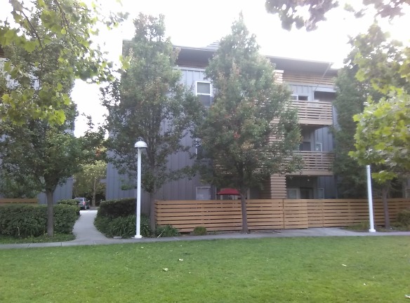 Betty Ann Gardens Apartments - San Jose, CA