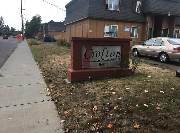 Crofton Apartments - Portland, OR