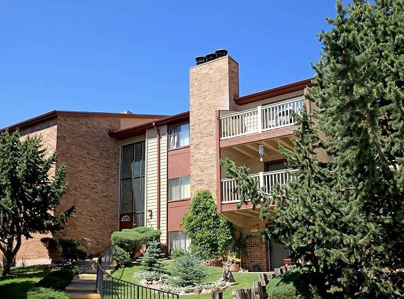 Candlewood Apartments - Colorado Springs, CO