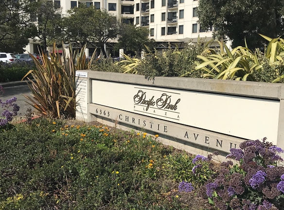 Pacific Park Plaza Apartments - Emeryville, CA