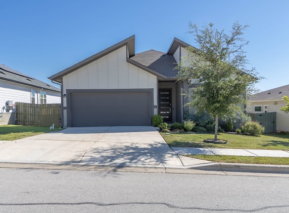 16524 Fetching Ave - Manor, TX