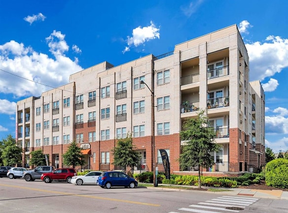 Sterling King Apartments - Portsmouth, VA