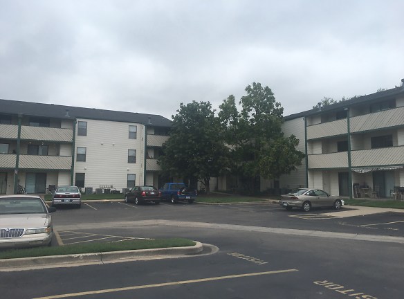 Greenway Park Apartments - Wichita, KS