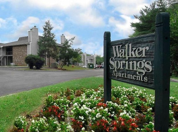 Walker Springs Apartments - Knoxville, TN