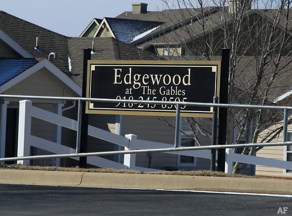 Edgewood At The Gables - Tulsa, OK