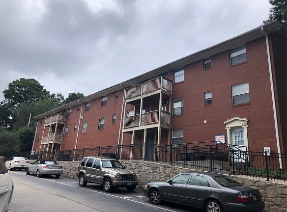 Delowe Village Apartments - Atlanta, GA