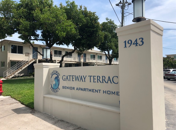 Gateway Terrace Apartments - Fort Lauderdale, FL