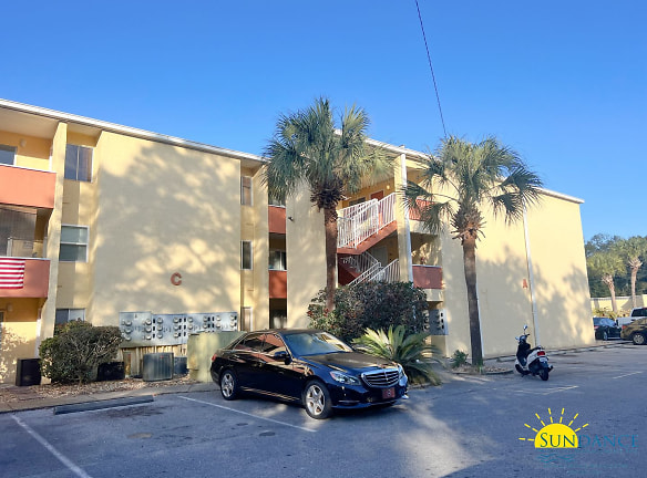 209 W Miracle Strip Pkwy unit C-303 - Mary Esther, FL