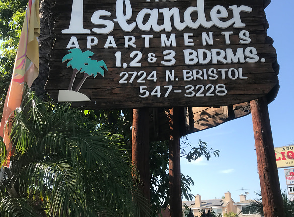 The Islander Apartments - Santa Ana, CA