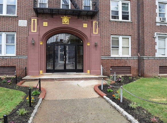 Lincoln Manor Apartments - East Orange, NJ