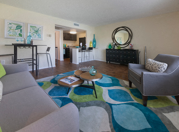 Cameron Cove Apartments - Davie, FL