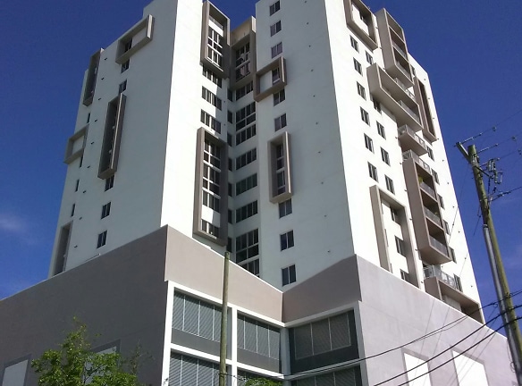 Vista Grande Apartments - Miami, FL