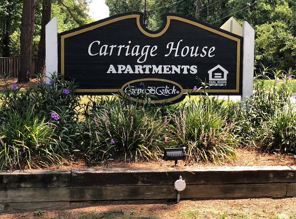 Carriage House Apartments - Columbia, SC