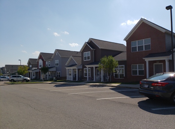 The Village At Arlington Apartments - Youngstown, OH