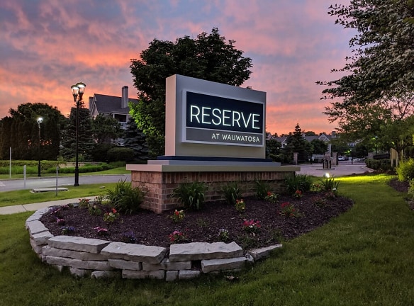 The Reserve At Wauwatosa Village - Milwaukee, WI