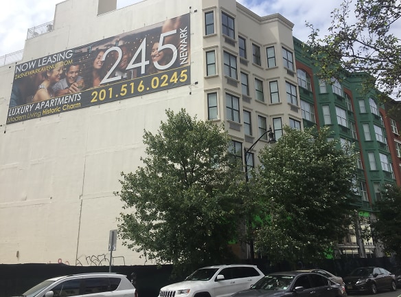245 Newark Apartments - Jersey City, NJ