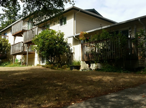 Rhododendron Apartments - Bainbridge Island, WA