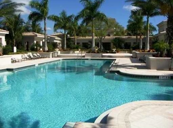 2805 Sarento Pl unit 325 - Palm Beach Gardens, FL