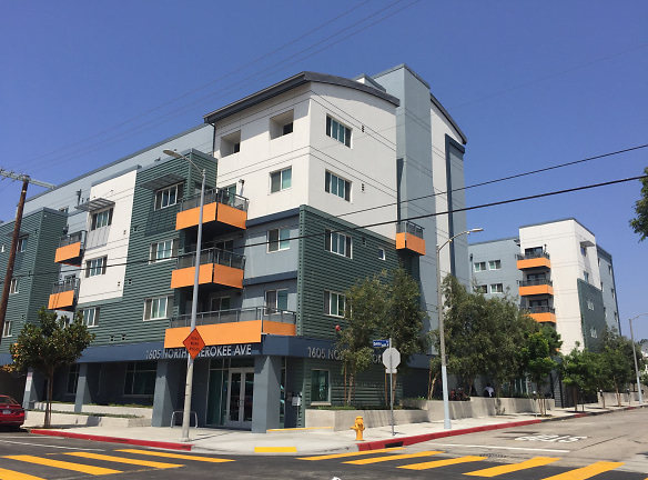 Selma Community Housing Apartments - Los Angeles, CA