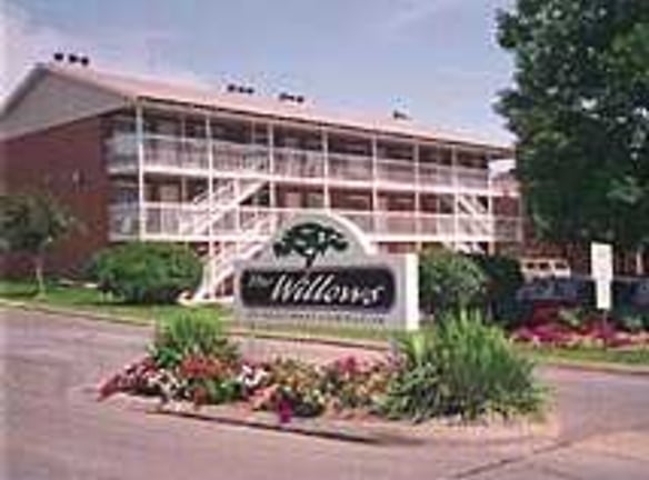 The Willows - Lincoln, NE