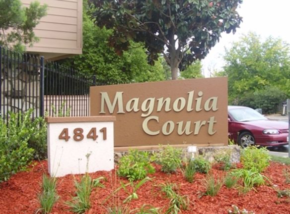 Magnolia Court Apartments 4841 Myrtle Ave Sacramento CA Apartments