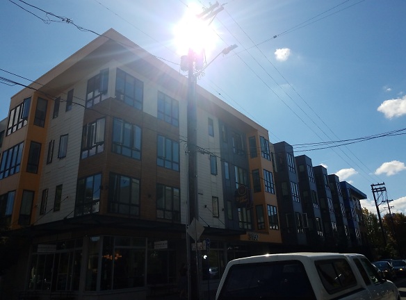 D-street Village Apartments - Portland, OR