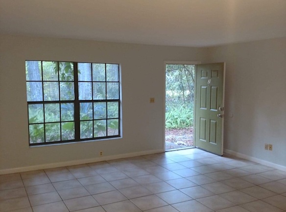 7232 SW 45th Pl unit 7232 - 2 - Gainesville, FL