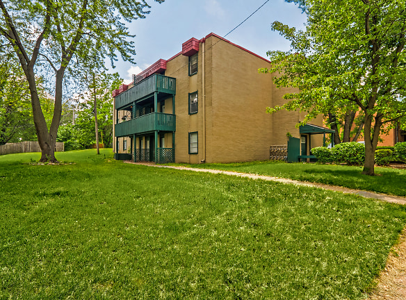 The Cedar Apartments - Lawrence, KS