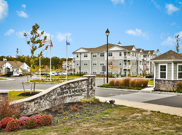 The Residences At Harbor Landing Apartments - Egg Harbor Township, NJ