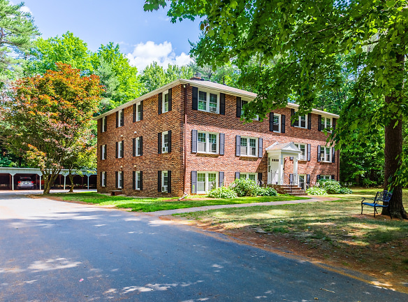 Princeton At Mill Pond Apartments - North Swanzey, NH