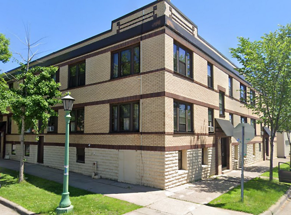 Classic Vintage Apartments In Fantastic Midway Location - Saint Paul, MN