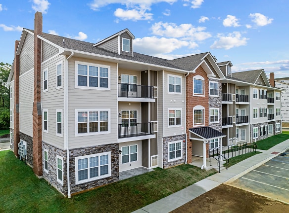 The Reserve At Palmer Pointe Apartments - Easton, PA